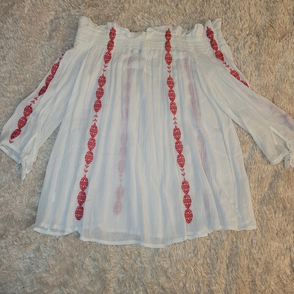 Off the Shoulder Boho Top; Size S - Picture 5 of 6